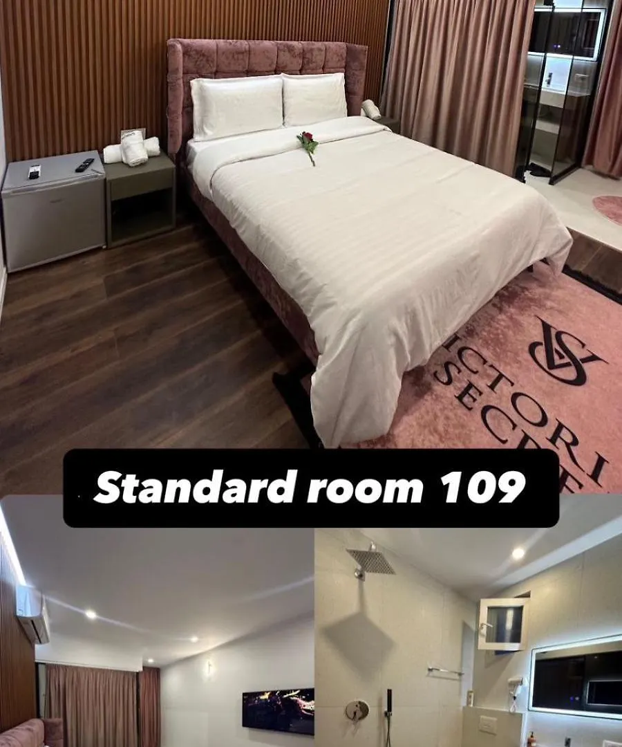 Holiday Apartments Tirana 0*,