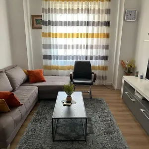 Appartement Kelly's Cozy Hideaway -, Tirana