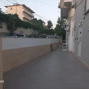  Apartment Ulliri